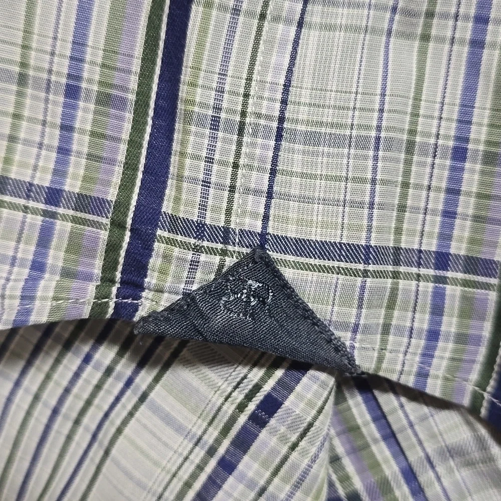 BR BANANA REPUBLIC Slim Fit Leggiuno Fabric Blue & White Plaid Button-Up Sz‎ L